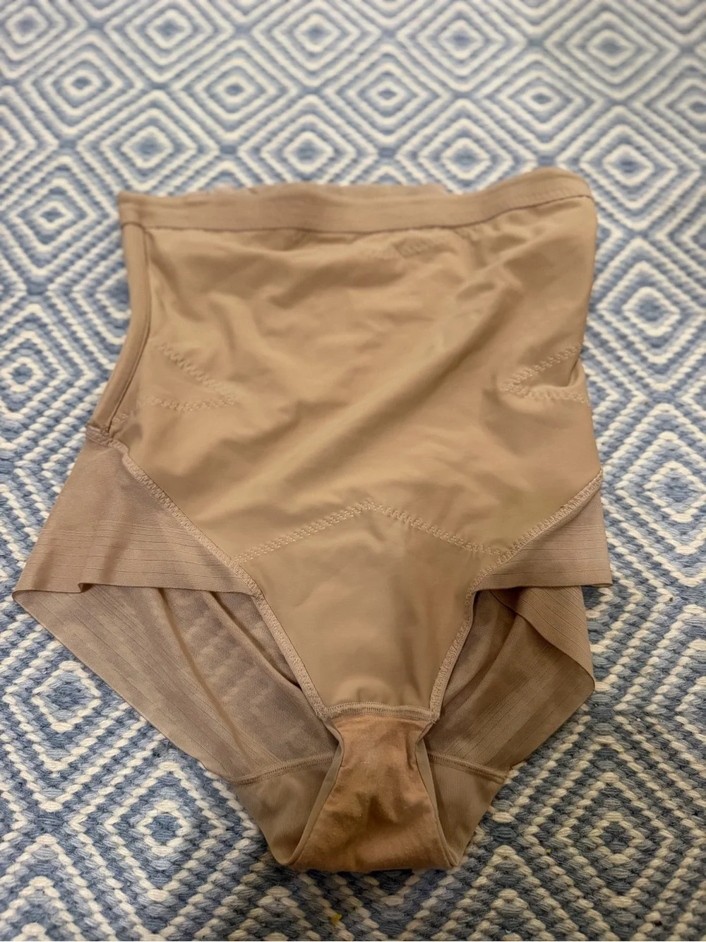 Women’s Honeylove SuperPower Briefs in color Sand